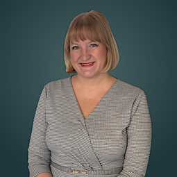 Henkilöstö- ja viestintäjohtaja Elina Koivu